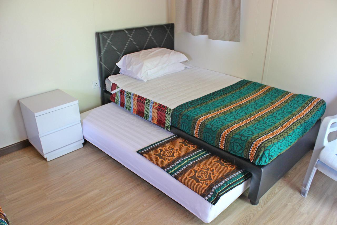 Kiulu Riverside Chalet Tamparuli Екстер'єр фото