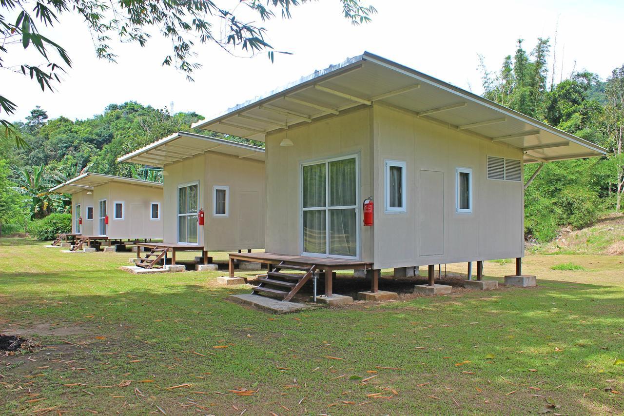 Kiulu Riverside Chalet Tamparuli Екстер'єр фото